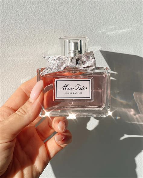 miss dior scent review|what does Miss Dior perfume smell like.